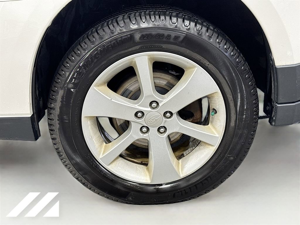 Used 2014 Subaru Outback 2.5i Premium AWD/4WD image 31
