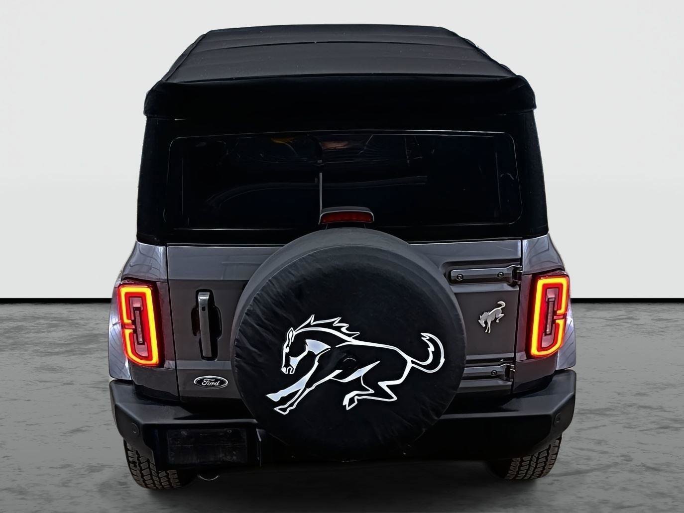 Used 2023 Ford Bronco Outer Banks image 3