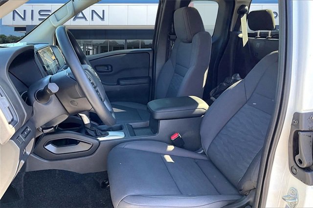 New 2026 Nissan Frontier S image 9