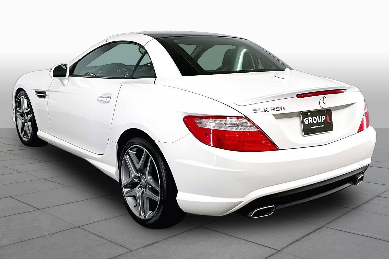 Used 2016 Mercedes-Benz SLK 350 image 3