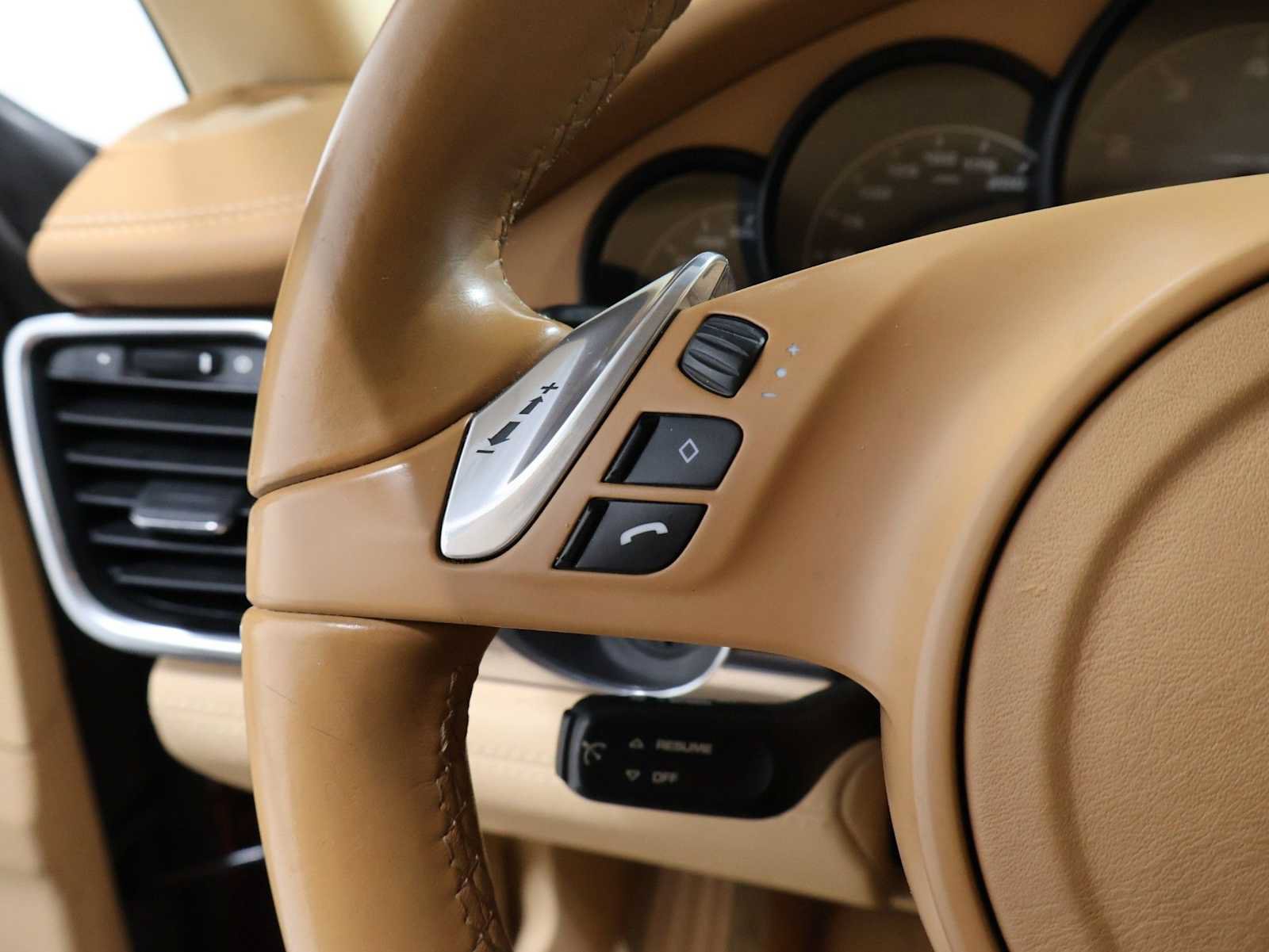 Used 2012 Porsche Panamera S RWD image 25