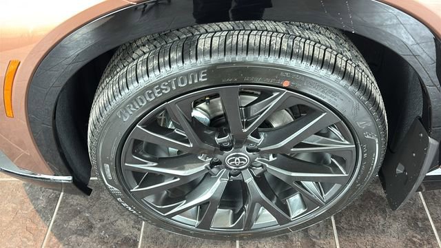 New 2026 Toyota Crown Signia w/ Advanced Technology Package image 32