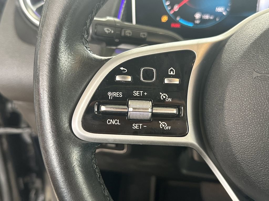 Used 2021 Mercedes-Benz GLB 250 image 19