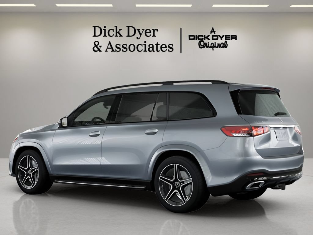 Used 2025 Mercedes-Benz GLS 450 4MATIC image 21