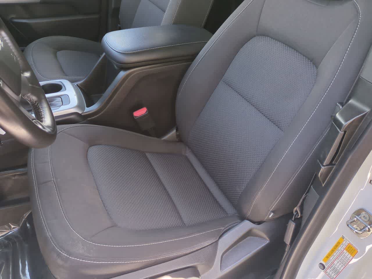 Used 2022 Chevrolet Colorado LT w/ Fleet Safety Package RWD image 17