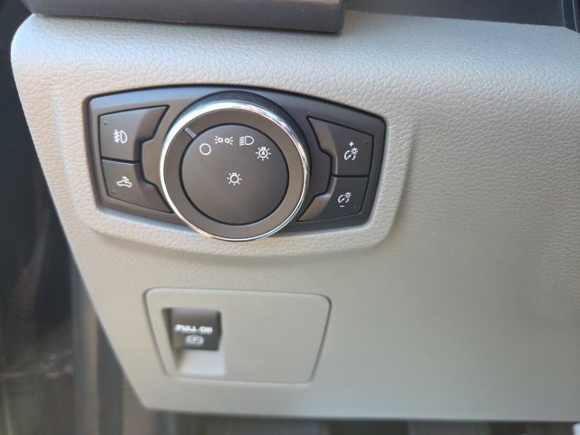 Used 2018 Ford F150 XLT AWD/4WD image 19