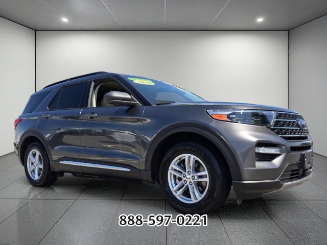 Certified 2020 Ford Explorer XLT w/ Equipment Group 202A RWD image 7