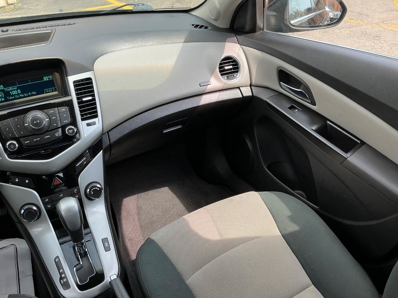 Used 2012 Chevrolet Cruze LS w/ Connectivity Package FWD image 16