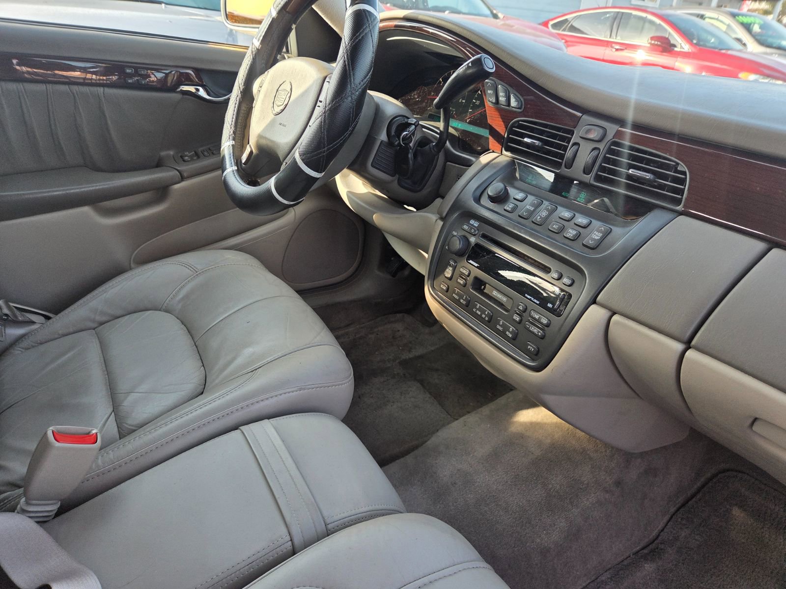 Used 2002 Cadillac De Ville DHS w/ Safety/Security Pkg image 16