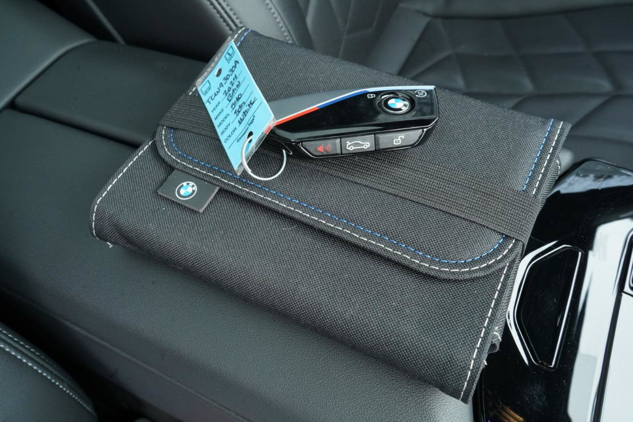Used 2024 BMW 540i xDrive w/ Executive Package AWD/4WD image 75