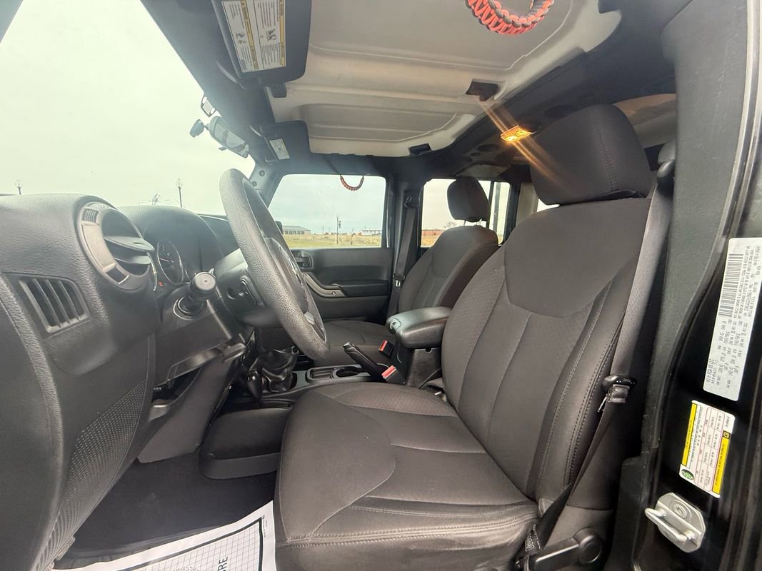 Used 2017 Jeep Wrangler Unlimited Sport image 6