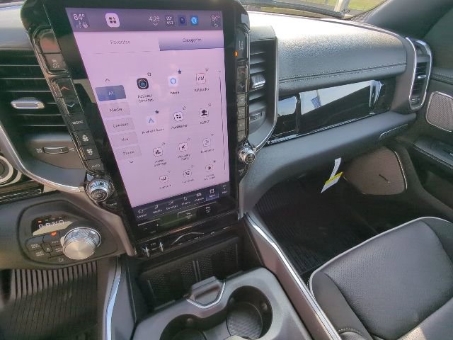 New 2026 RAM 1500 Laramie AWD/4WD image 16