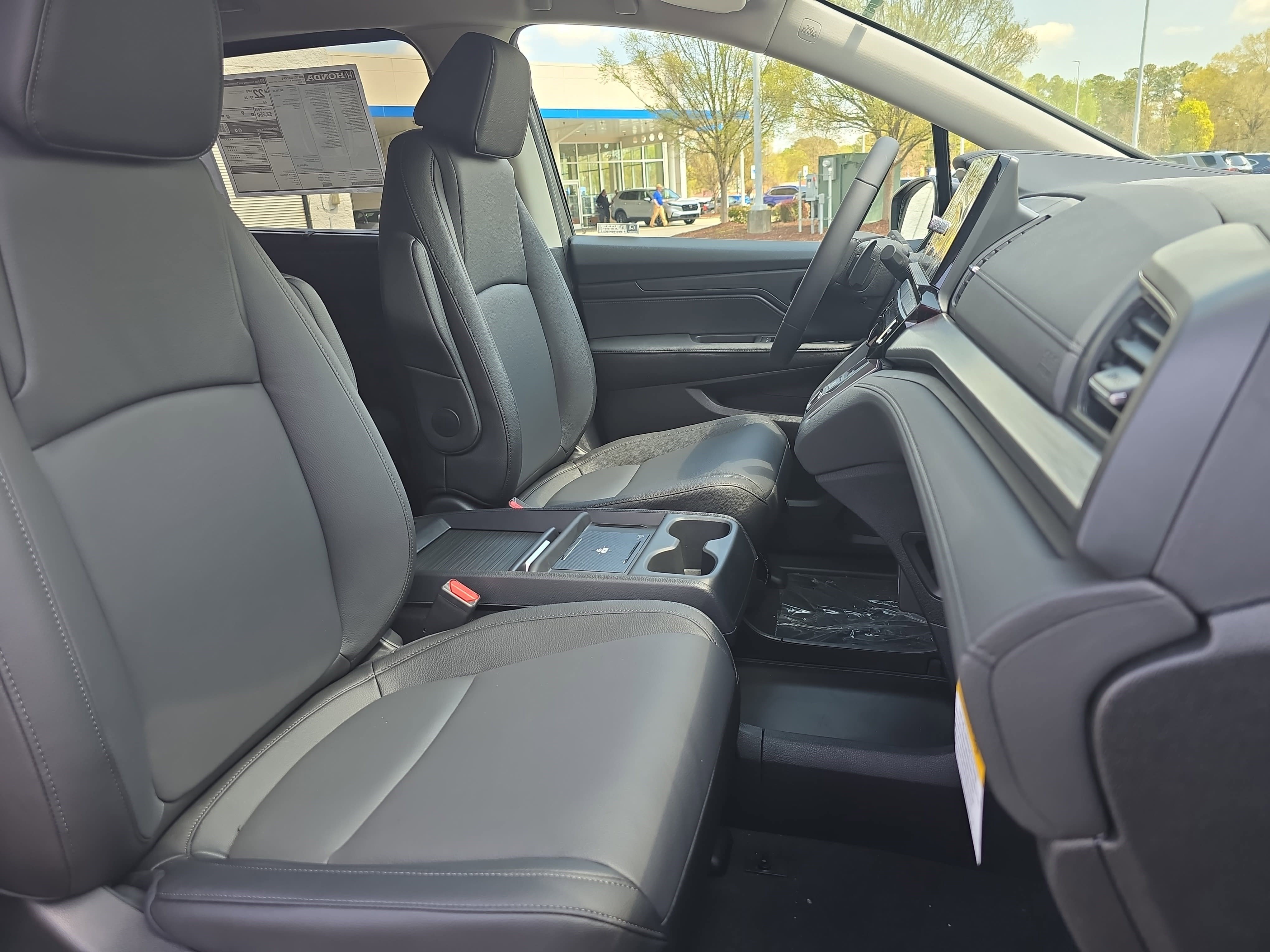 New 2026 Honda Odyssey EX-L image 10