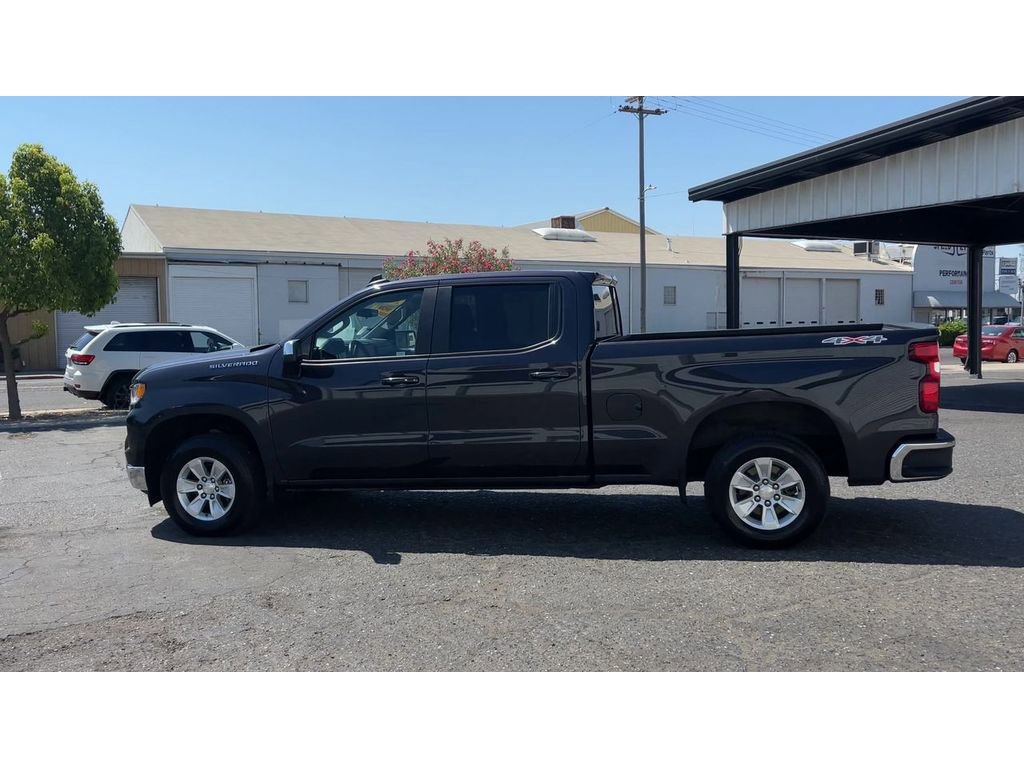 Used 2023 Chevrolet Silverado 1500 LT w/ Protection Package image 8