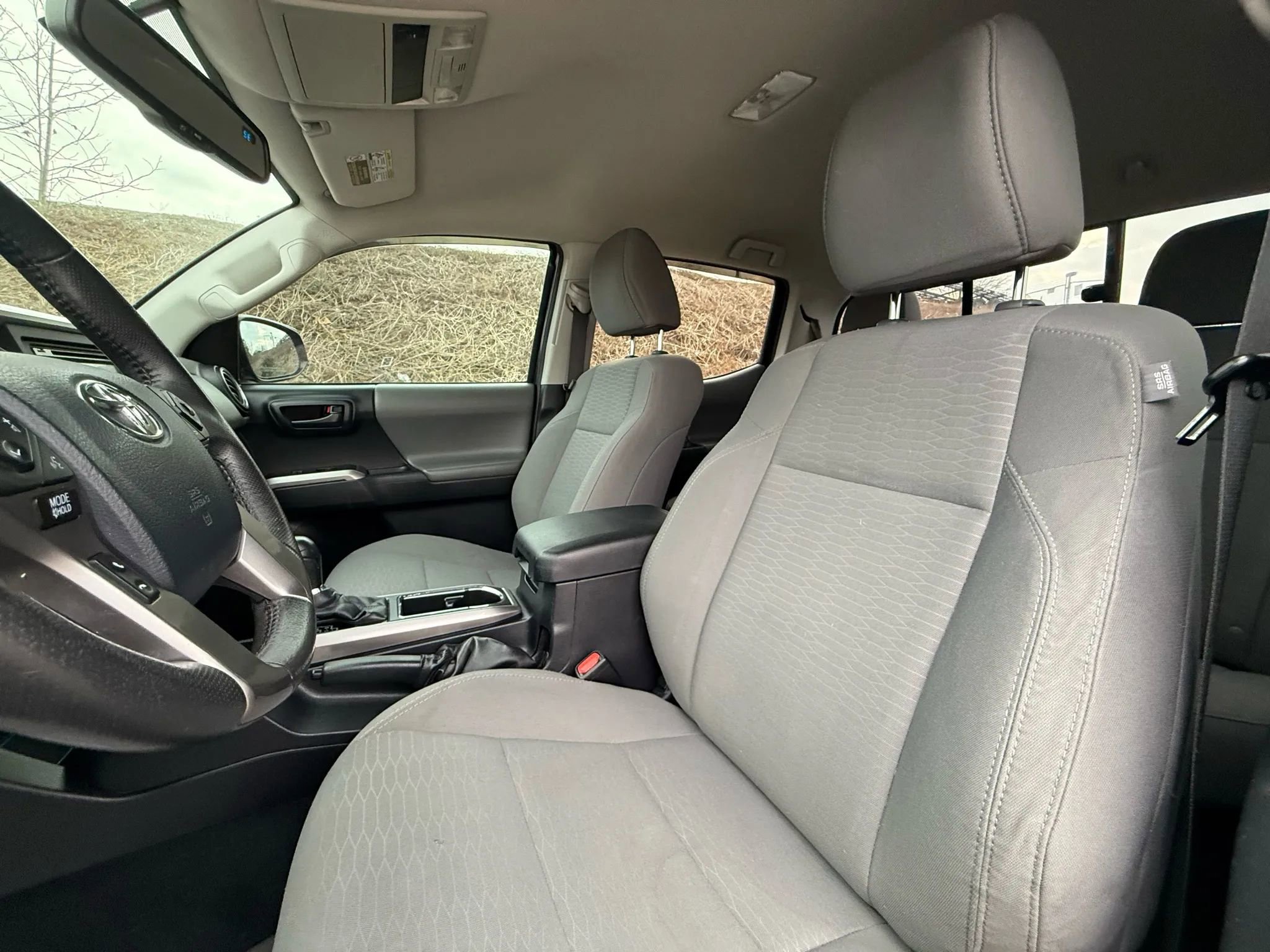 Used 2017 Toyota Tacoma SR5 w/ Tow Package image 14