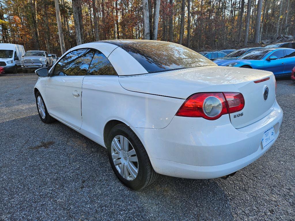 Used 2009 Volkswagen Eos Komfort image 4