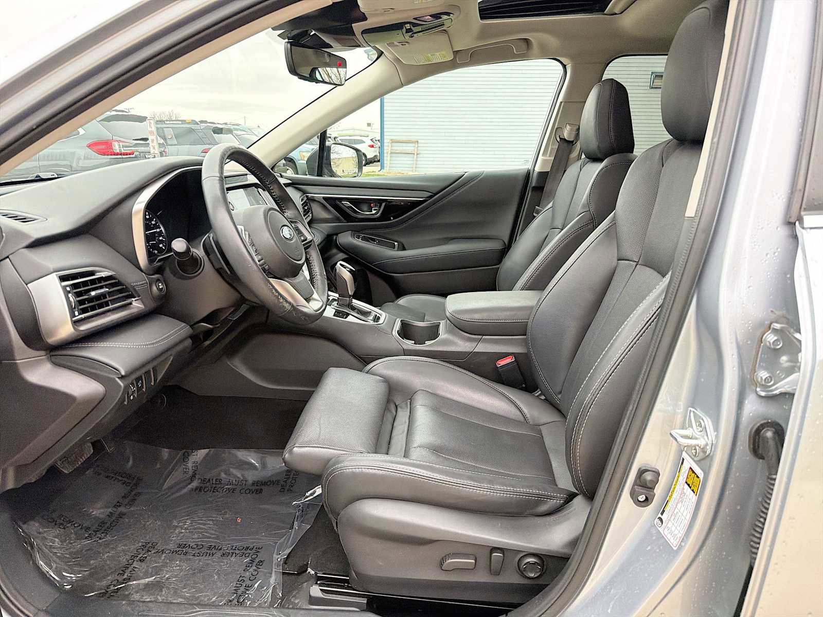 Certified 2023 Subaru Outback Limited image 2