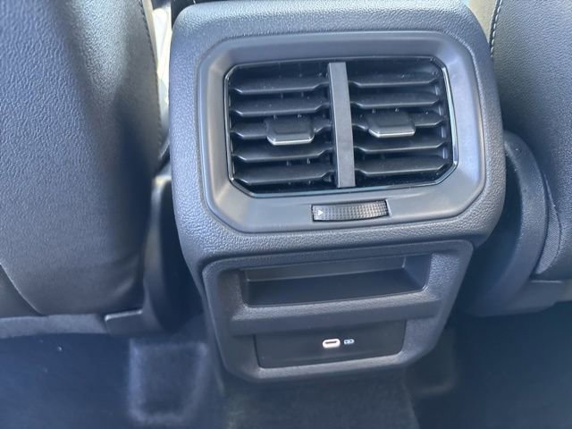 New 2025 Volkswagen Taos SEL AWD/4WD image 23
