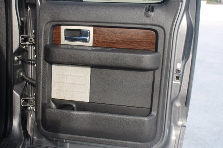 Used 2013 Ford F150 Lariat w/ Luxury Equipment Group AWD/4WD image 18