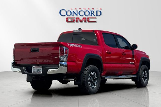 Used 2023 Toyota Tacoma TRD Off-Road AWD/4WD image 4