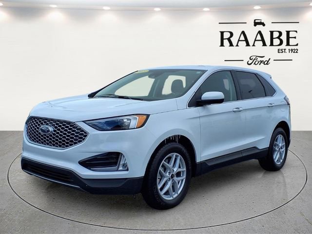 Used 2023 Ford Edge SEL w/ Convenience Package AWD/4WD image 3