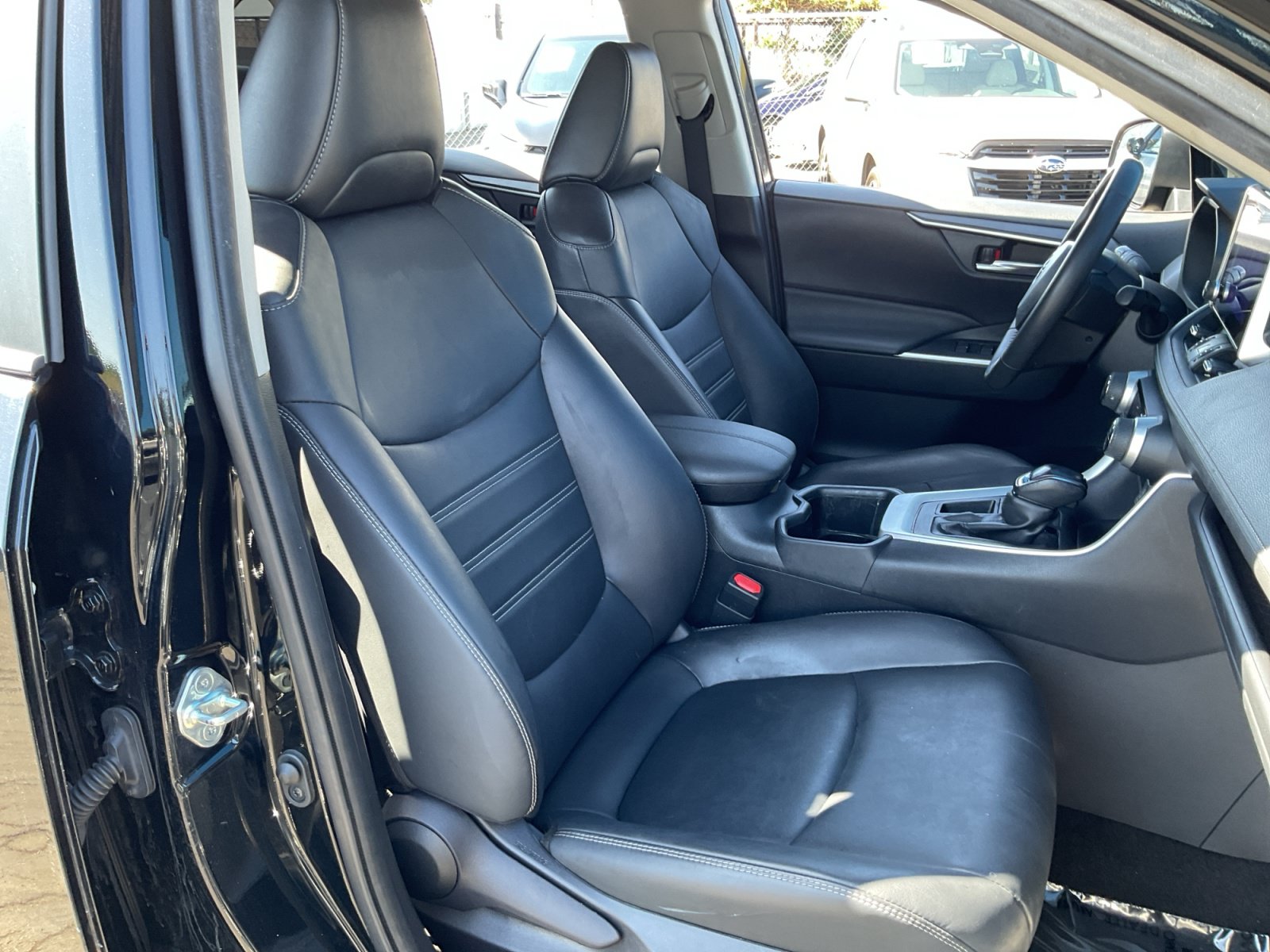 Used 2023 Toyota RAV4 XLE Premium FWD image 20