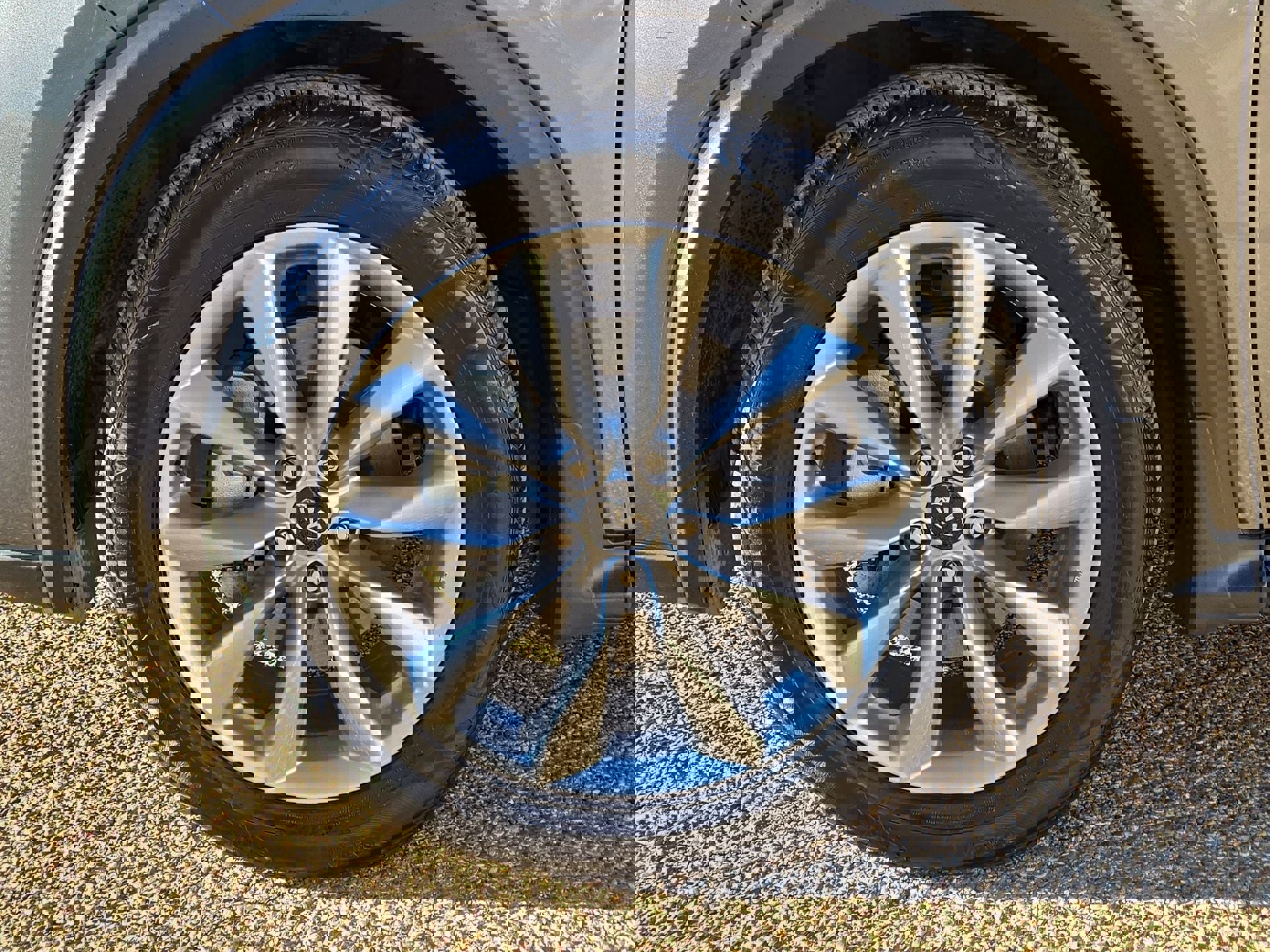 Used 2022 INFINITI QX50 Essential image 11