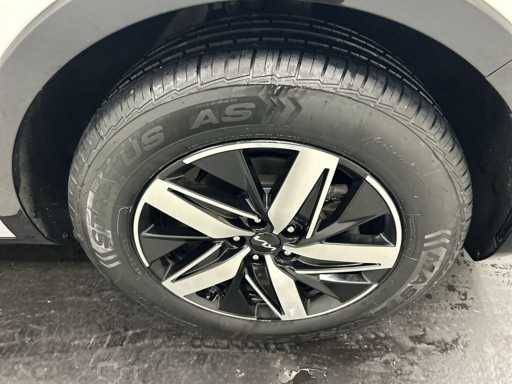 Used 2022 Kia Sorento S FWD image 8