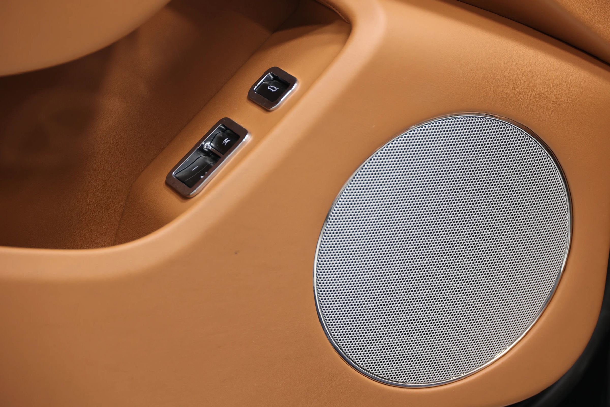 Used 2022 Bentley Flying Spur V8 AWD/4WD image 11