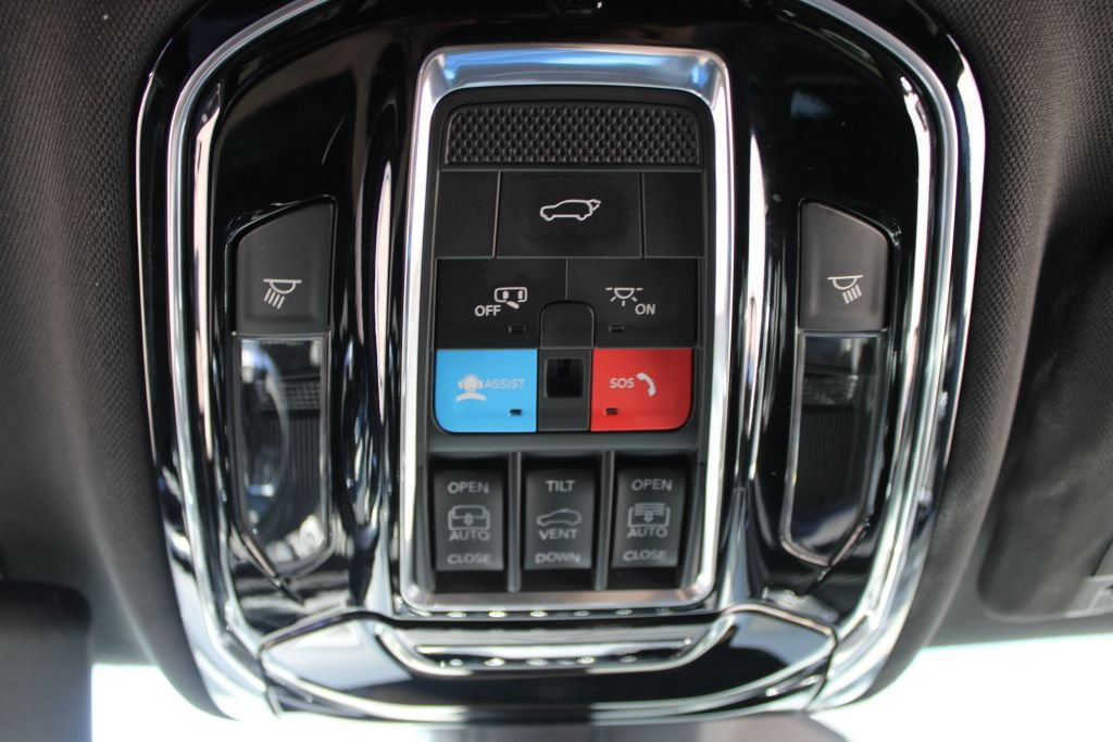 Used 2021 Jeep Grand Cherokee L Overland AWD/4WD image 23