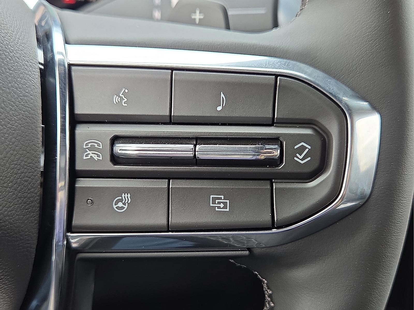 New 2026 GMC Yukon Denali w/ Sun & Power Step Package image 22