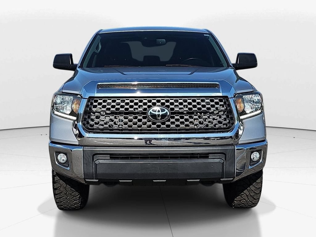 Used 2020 Toyota Tundra SR5 w/ SR5 Leather Package AWD/4WD image 12