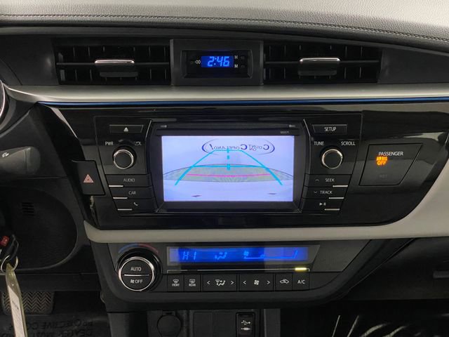 Used 2016 Toyota Corolla LE FWD image 21