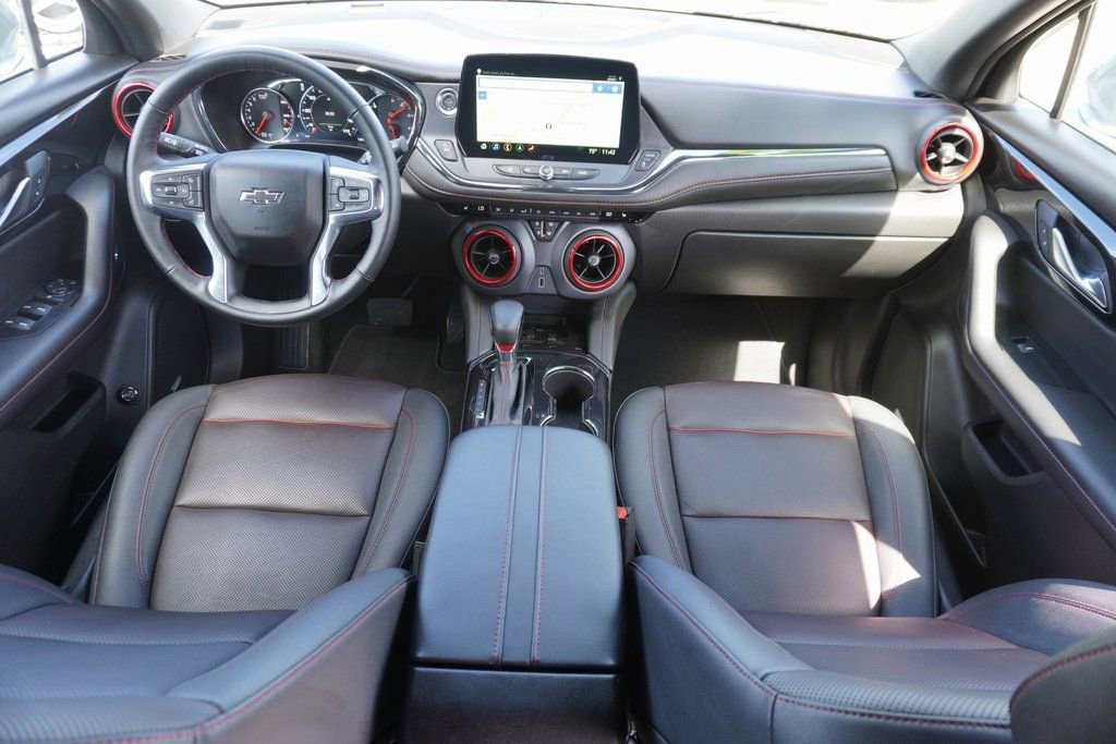 Used 2025 Chevrolet Blazer RS image 17