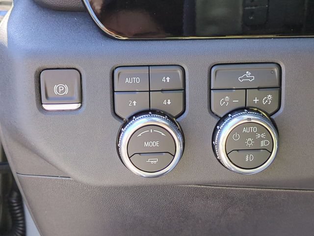 New 2026 GMC Sierra 1500 Elevation w/ LPO, Elevation Black Package AWD/4WD image 19