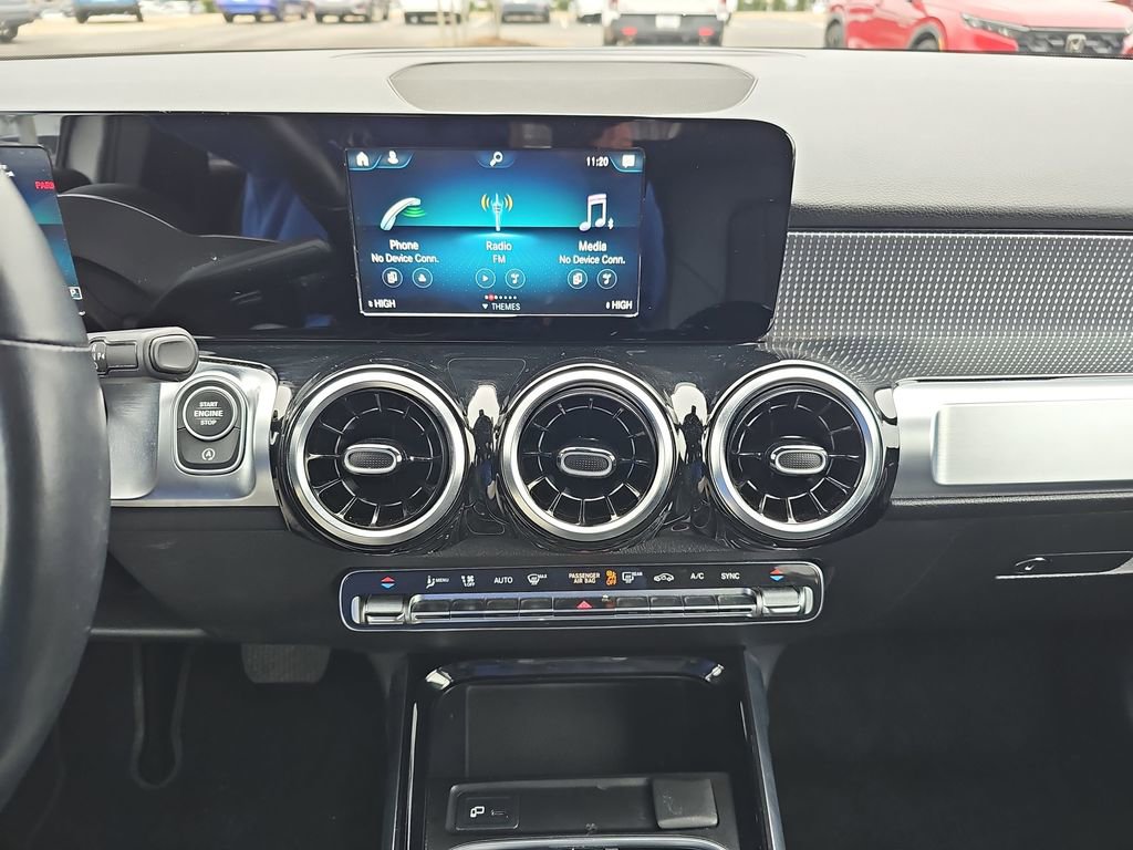 Used 2023 Mercedes-Benz GLB 250 GLB 250 image 22