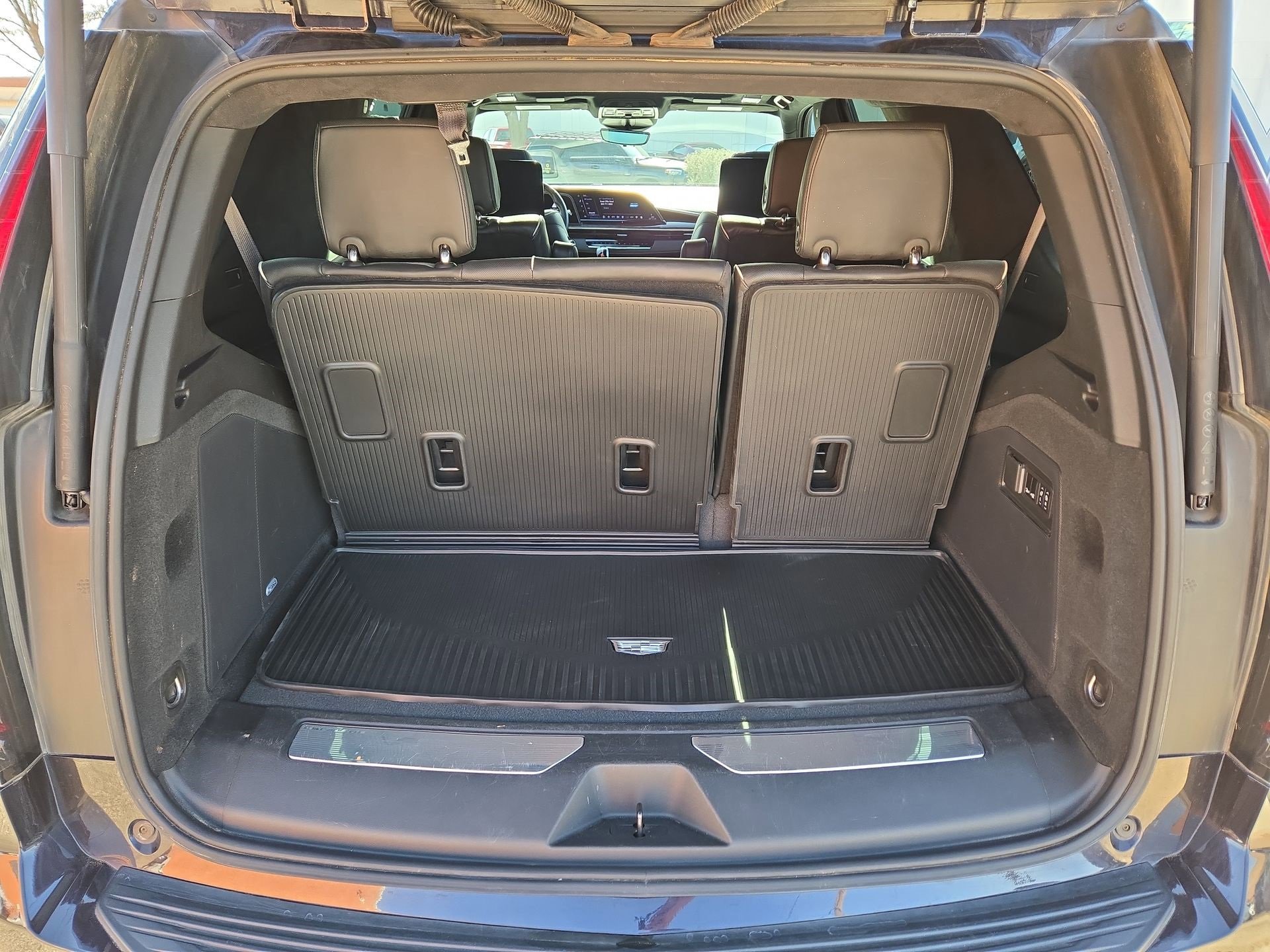 Used 2024 Cadillac Escalade Sport Platinum w/ LPO, Floor Liner Package image 12