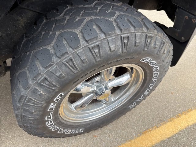 Used 2011 Jeep Wrangler Unlimited Sport w/ Connectivity Group image 6