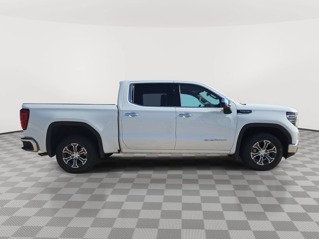 Used 2025 GMC Sierra 1500 SLT RWD image 8