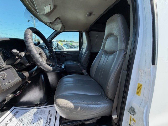 Used 2006 Chevrolet Express 3500 Extended image 12