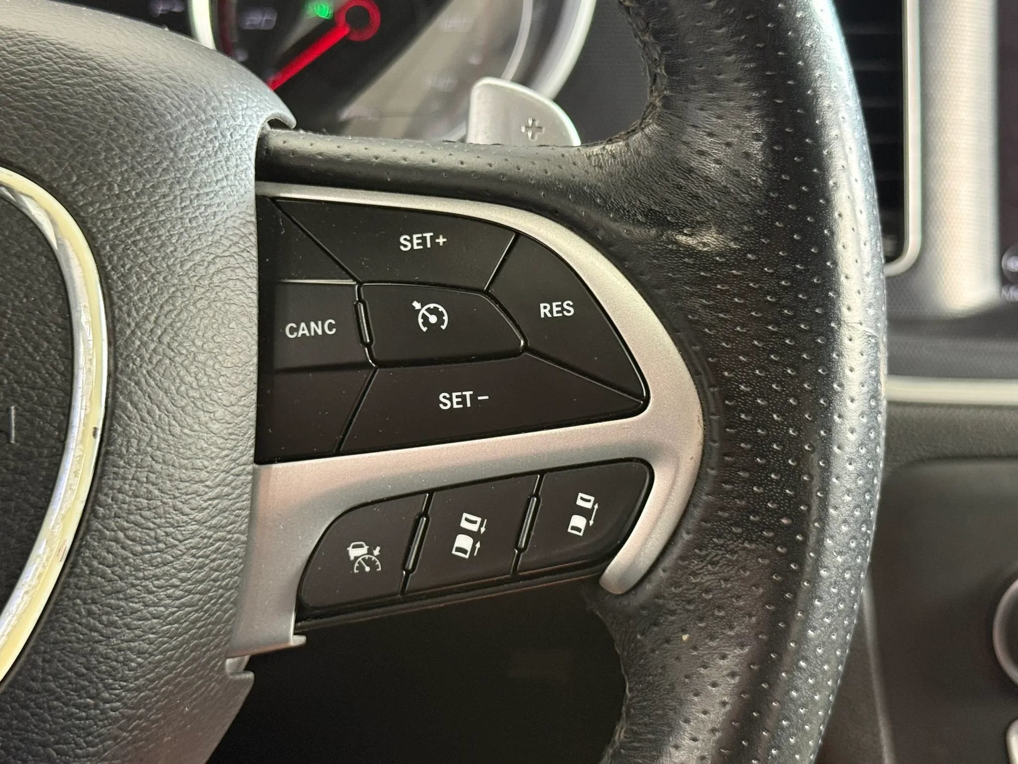 Used 2018 Dodge Charger GT AWD/4WD image 13