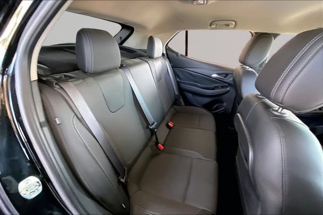 Used 2022 Buick Encore GX Preferred FWD image 17