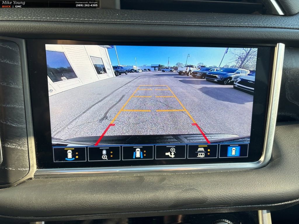 Used 2021 GMC Yukon Denali w/ Denali Ultimate Package AWD/4WD image 33