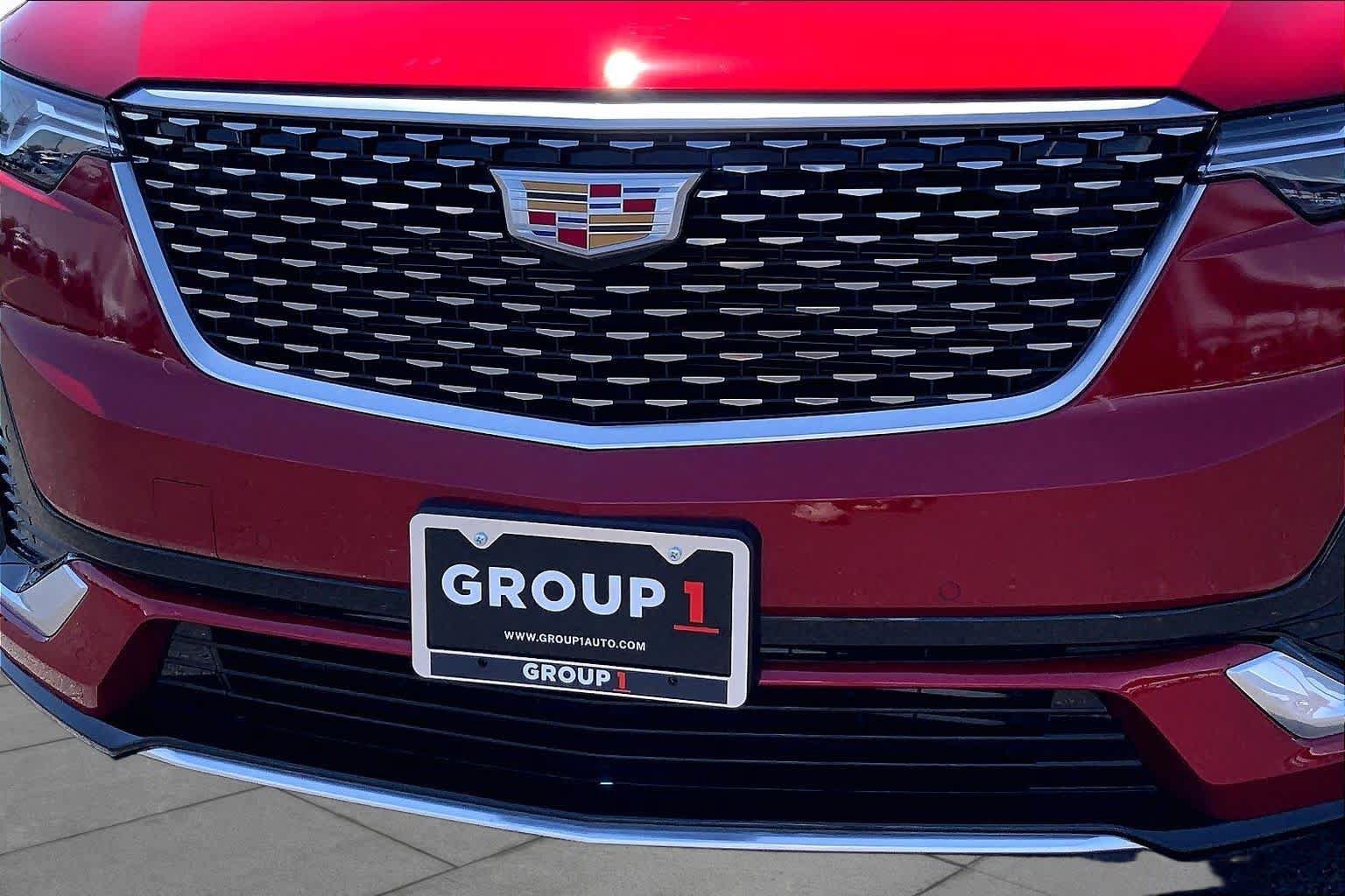 Used 2025 Cadillac XT6 Luxury FWD image 30