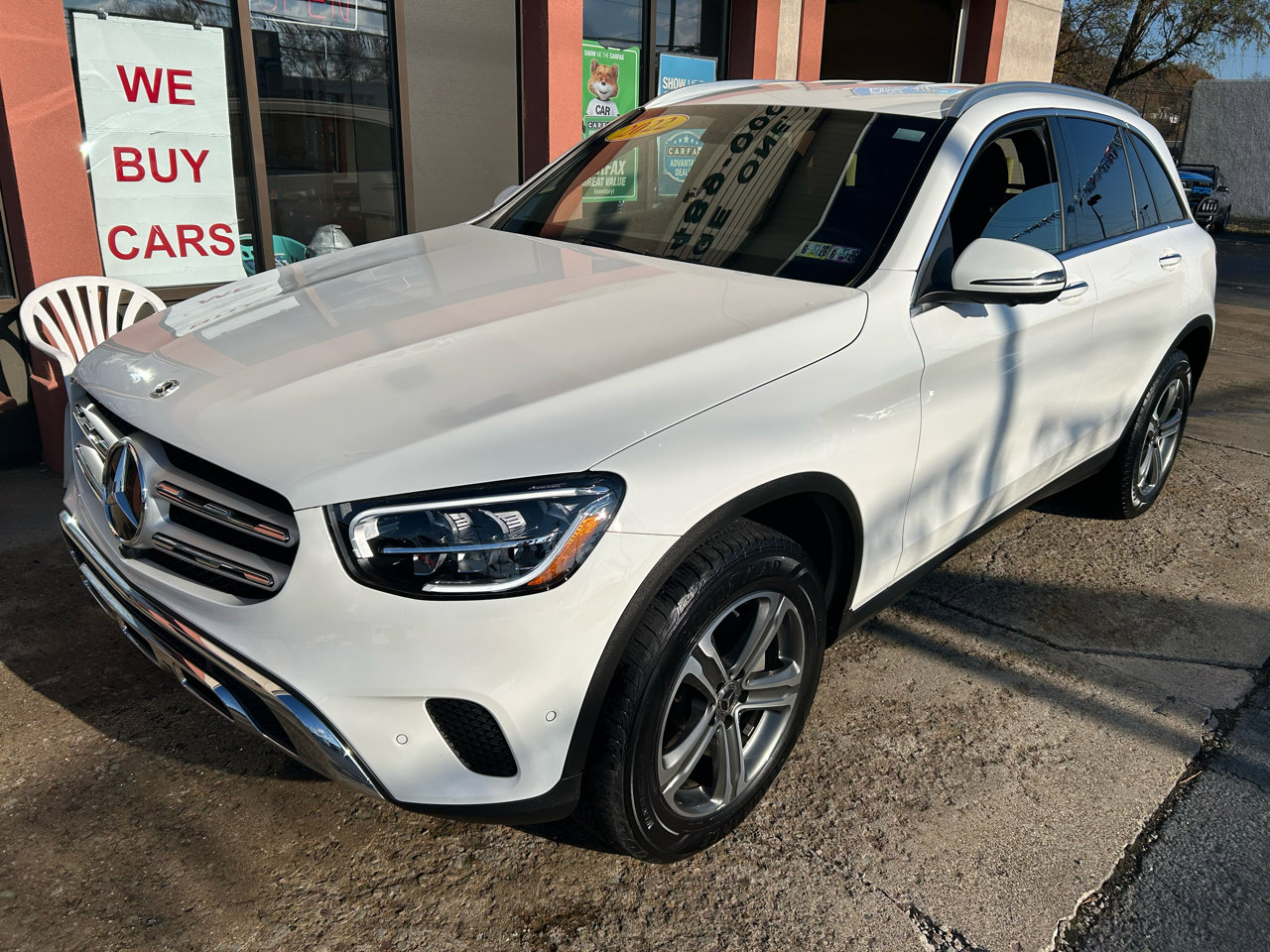 Used 2022 Mercedes-Benz GLC 300 4MATIC image 2