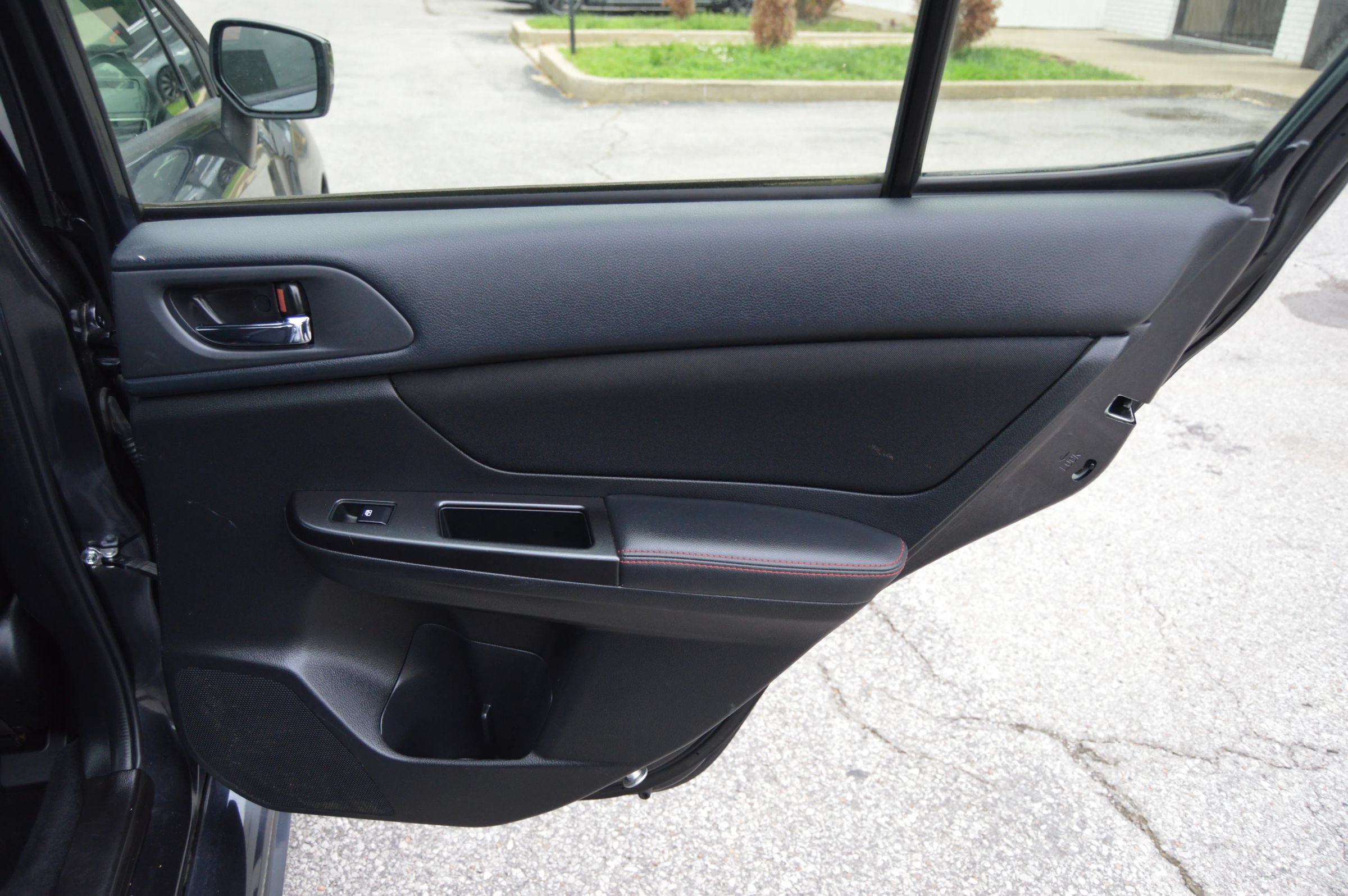Used 2015 Subaru WRX AWD/4WD image 25
