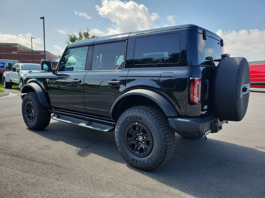 New 2026 Ford Bronco Badlands AWD/4WD image 3