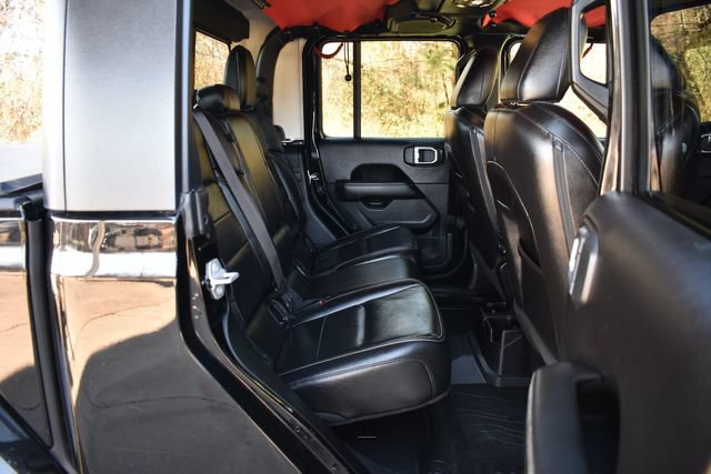 Used 2020 Jeep Gladiator Overland AWD/4WD image 16