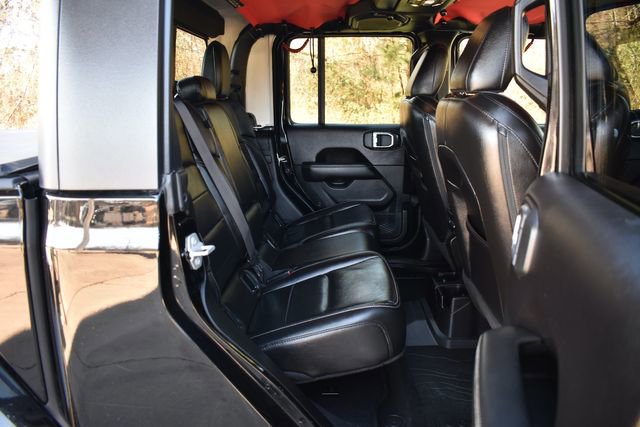 Used 2020 Jeep Gladiator Overland AWD/4WD image 16