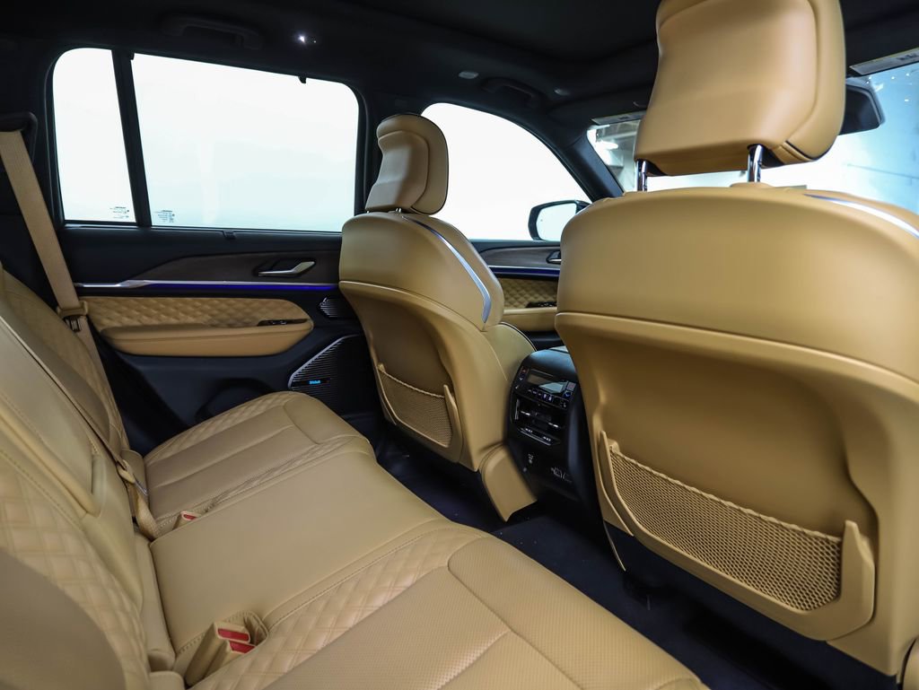 Used 2022 Jeep Grand Cherokee Summit w/ Adv Protech Group IV image 25